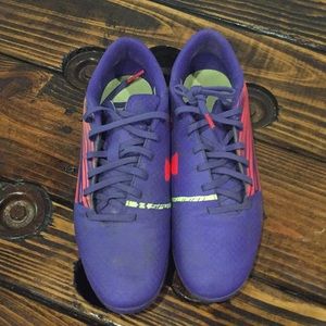 Under Armour Soccer Cleats Size 5Y